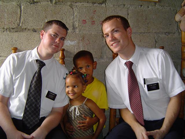 aquí en Cien Fuegos
David R Alden
12 Jan 2006