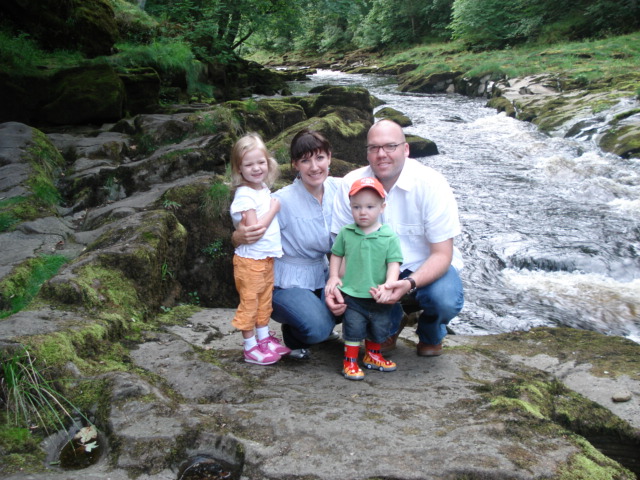 Jacobo, esposa Katie, hijo Clayson, y hija Cece
Jake  Woodward
19 Dec 2006