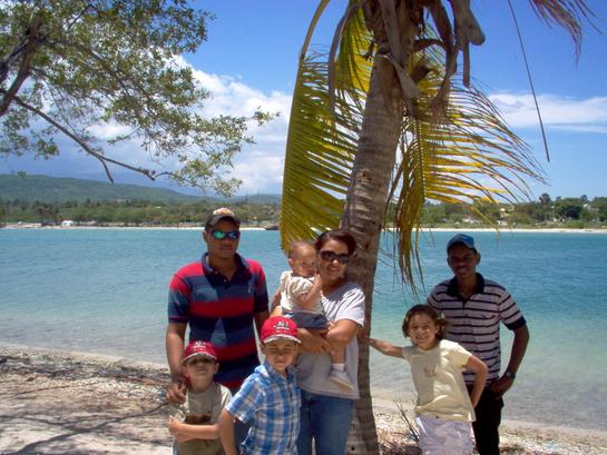 Los paisajes siguen igual de lindos, regresen y disfrutenlos.
Antonia  phethean
05 Jan 2007