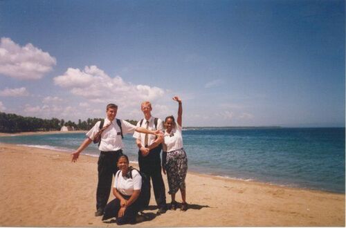 La Playa de los Gringos (Nagua)
John Benjamin Tilley
11 Jun 2001