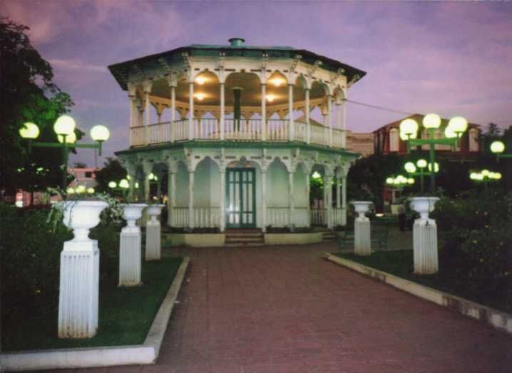 Que bonito está.
Benjamin F. Cluff
13 Jun 2001