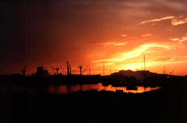sunset in puerto plata
Benjamin F. Cluff
13 Jun 2001