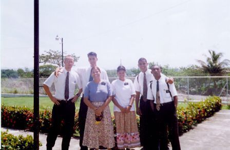 Pa'alante
Leon Robert Atcitty
04 May 2006