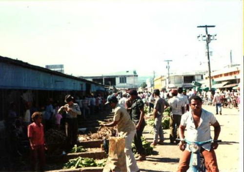 yo creo que esto se encuentra en puerto plata.
Benjamin F. Cluff
13 Jun 2001