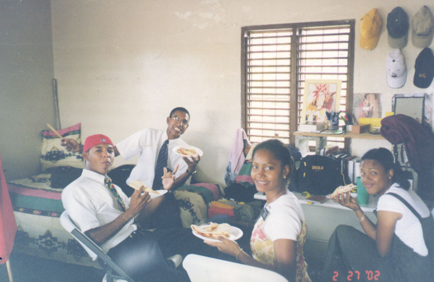 En La Mision Se Come! 2002
Romy  Castellanos
03 Jul 2006