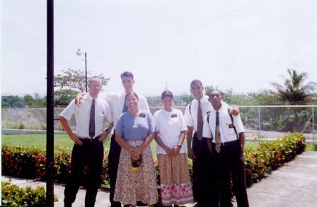 Pa'alante
Leon Robert Atcitty
04 May 2006