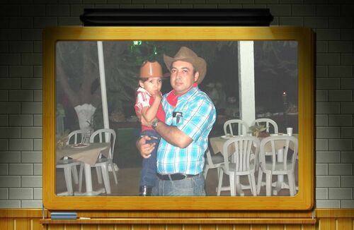mi hija brianna y su papa en el cumpleano de su mama
Rafael Gonzalez Freites pepelo Gonzalez Freites
11 Nov 2010