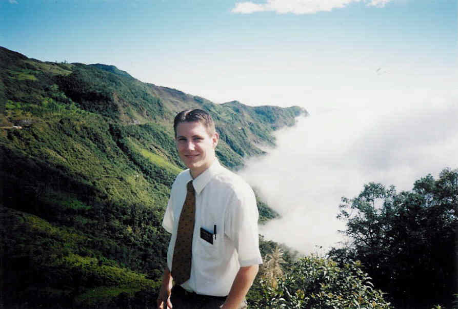 A scenic view as i made my way up to cuenca to do house inspections
Steven  Miller
05 Dec 2003