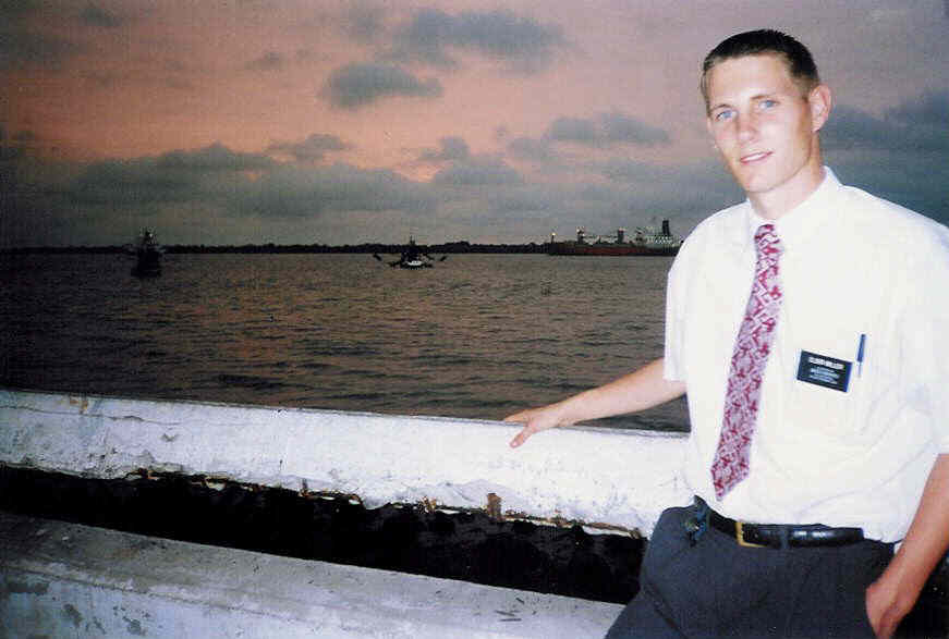 Mi querido puerto
Steven  Miller
05 Dec 2003
