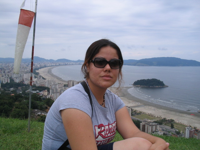 J1111aqueline  Bomfim Alumni Photo