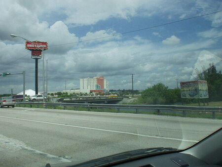This is a casino that has great lobster. If you keep following the road there are Airboat rides that hunt for Aligators
Matt D George
25 Sep 2003