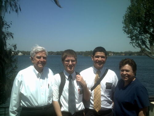 Sharing the Gospel in Florida
Kathy Hulick
09 May 2010