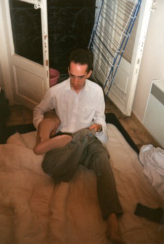 It lived in one of the Perpignan apartments, but whose prosthetic leg was it? And didn't he need it back? Nobody seemed to know...
Andrew Paul Shakespeare
17 Dec 2008