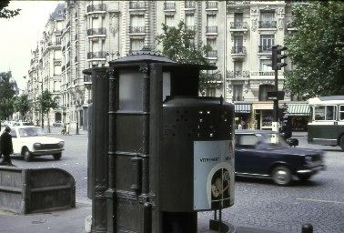 Street urinal in Paris
Fred J. Clark
18 Feb 2006
