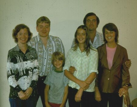 Sis. Hunter,Elder Williamson, Sikes Family
Mableton, GA 1975
K. Barton Penrod
16 Jul 2006