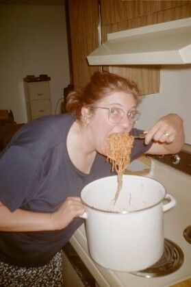 I have the stomach of a goat
Cylena Marie Parkes do Rego Barros
12 Nov 2002