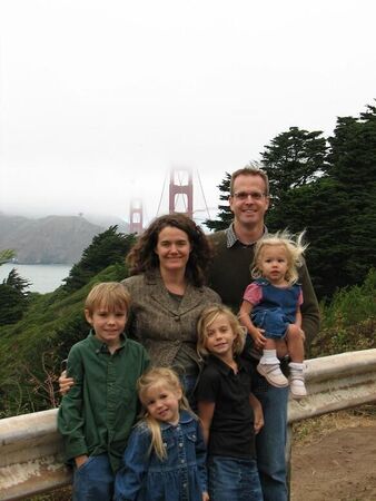 Recently took near the Golden Gate Bridge. Teresa and Greg in the back with our 4 kids (from the left): Gavin (9), Madelyn (4), Emma (7), and Sabrina (2)!
Greg  Fairbanks
28 Sep 2006
