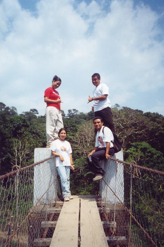Esto es desde la entradita del puente.
Gilberto Antonio Mendoza
06 Mar 2008