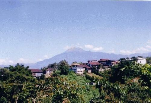 The highest point in Guatemala, as seen from El Tumbador, San Marcos.
Scott  Isaksen
20 Nov 2002