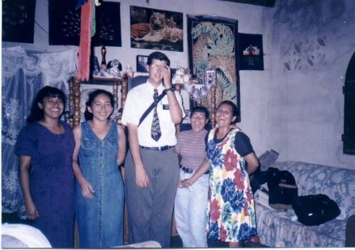 The wonderful Hermanas of Tecun Uman
james edwin kohl
25 May 2003