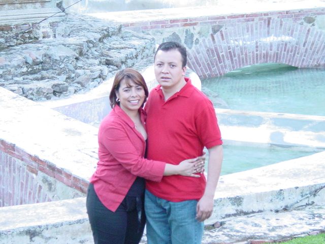 Lara y Wilston Figueroa
Lara Karina Cordon
07 May 2007