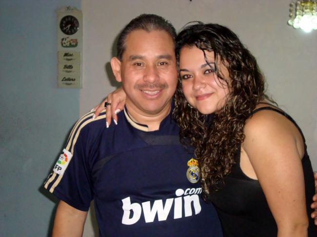 MI SOBRINA CINDY Y SU TIO PREFERIDO
BAYRON HUMBERTO  BATEN BARRONDO
23 Jun 2009