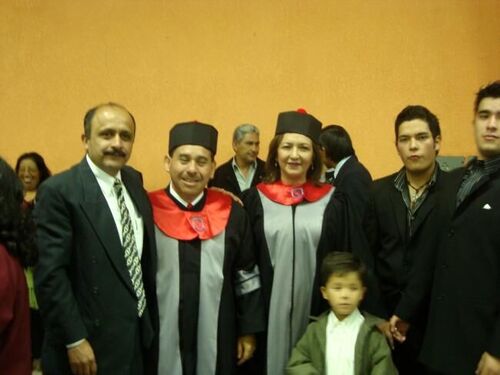 EN ESTA FOTO ESTOY YA COMO PADRINO DE GRADUACION DE UNA COMPAÑERA DE ESTUDIOS
BAYRON HUMBERTO  BATEN BARRONDO
23 Jun 2009