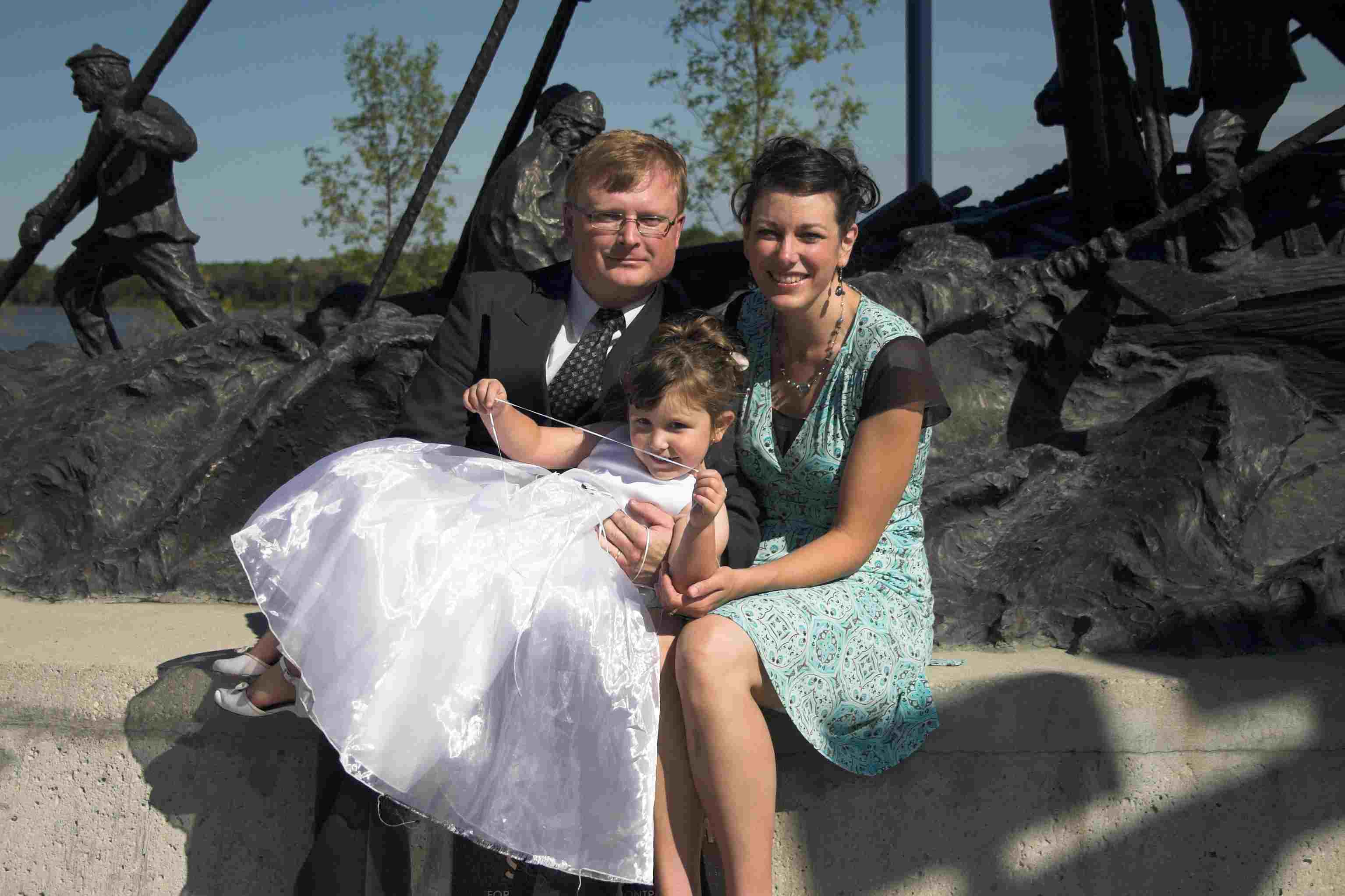 Todd Gordon Holmes Alumni Photo