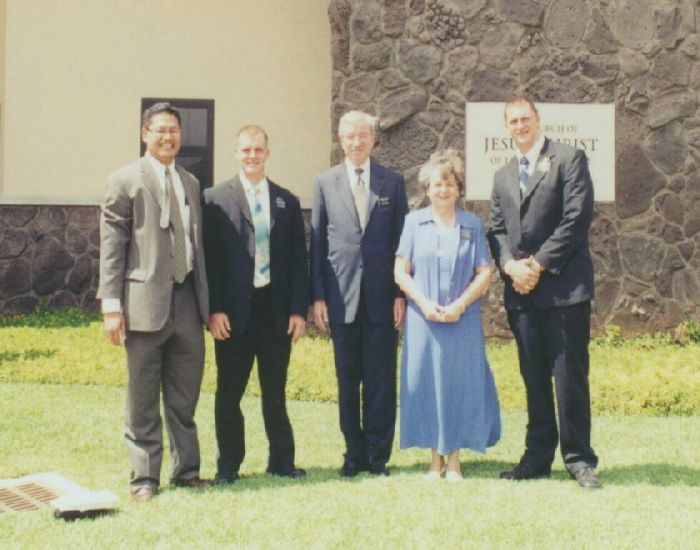 Elders Heywood & Starks Both from Mesa Az Standing with Bishop Taeoali & President & Sister Willes
Trent Robert Heywood
13 Jan 2003
