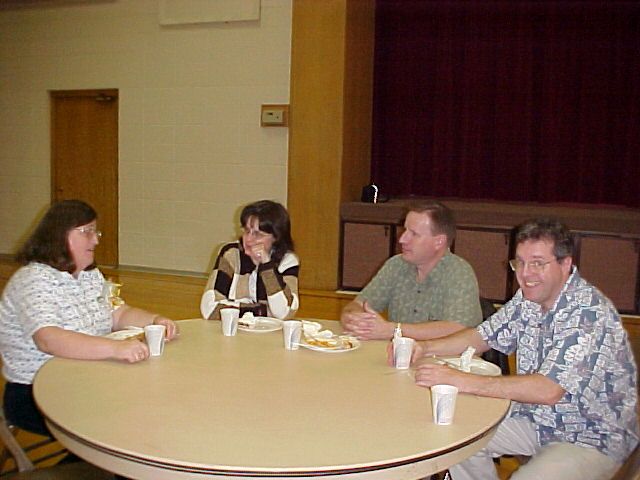 Rene Gunderson Knudsen, Cathy & Pat Quinney, Fred Richard
Fred M Richard
18 May 2003