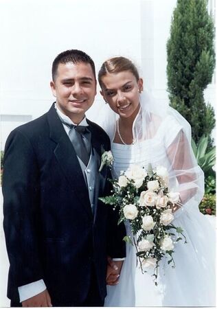 Mi esposita y yo
Johnny Anthony Moya
14 Apr 2005