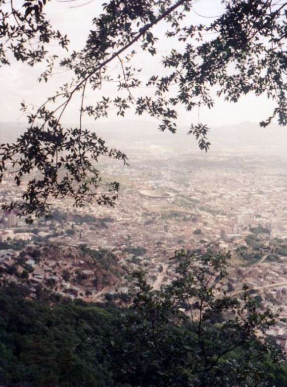 This is a picture of the National Stadium in Tegucigalpa
Scott John Whitman
08 Oct 2003