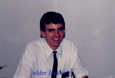 After many years since he left the mission, many countrymen in Tegucigalpa still ask about elder Jackson...an A.P. to Presidents Najera and Bingham...Here is a picture of him...this is 1985...
Gustavo Adolfo Bonilla
03 Dec 2004