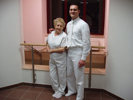 Grandma's baptism took place on the 13th of February 2005 in the Miskolc chapel.
Kornelia Harskuti
27 Feb 2005