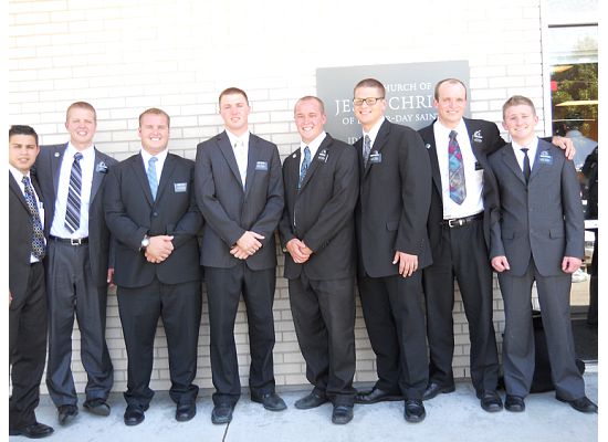 District with Elder Ehlers and Elder Olivas on the end.
Julianne Ehlers
26 Jul 2011
