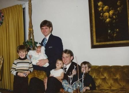 Elder Talley and Wilcoxson hanging out with the Muegge children
Richard Scott Wilcoxson
22 Oct 2008