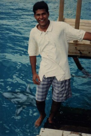 hey,
 i hope you guys still remember me, life is good, can you please fill me up when the reunions are and whats happening with all of you, 
regards
job
Job Cyril
14 Mar 2002