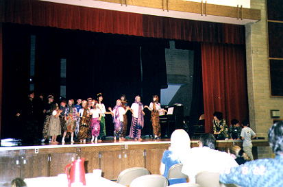 Pictures provided by Handi Mulia
David Brewer
10 Mar 2002