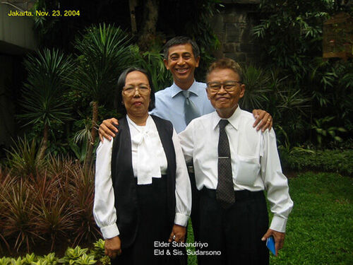 Elder and Sister Sudarsono from Jakarta are serving in Bandung.  Photo Courtesy of Elder Subandriyo.
David Brewer
23 Nov 2004