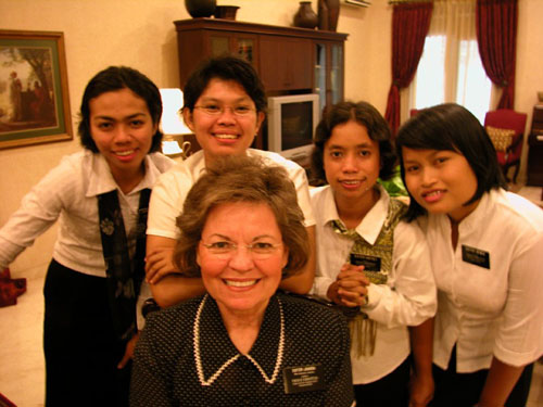 Right after their haircut.  Courtesy of President Jensen
David Brewer
26 May 2005