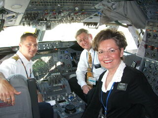 Dean's favorite picture setting in the pilot seat of the 747
David Brewer
11 Jun 2006