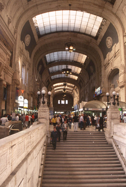 Inside the Stazione Centrale in Milano, photographed in 2001
Terry May Madsen
09 Apr 2007
