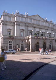 Newly cleaned and a lot prettier than what I remember from the 1980s
Terry May Madsen
09 Apr 2007