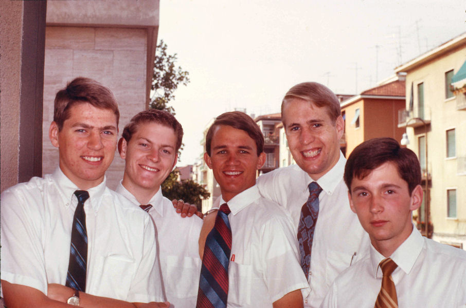 Missionaries of Verona District August 1971
Elders Scott, Miller, Westover, Barrus, Lemon
William F Otto
15 Jul 2008