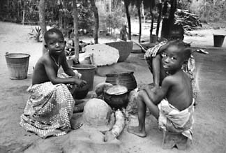 Les enfants avaient l'esprits si libre et joyeux.  Ils me manquent.
Nathan A. EGGLESTON
15 Feb 2002