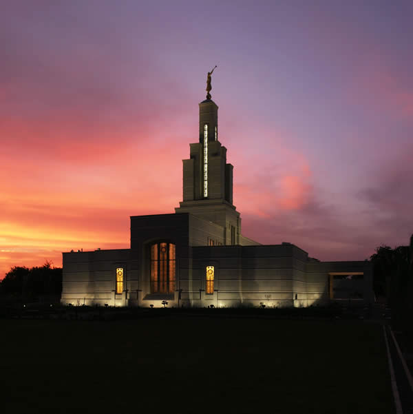 Ghana Temple
Korey Payne
04 Dec 2003