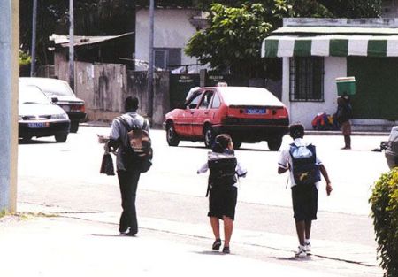 can you find the kid with the ice chest on his head?
Korey Payne
06 Mar 2002