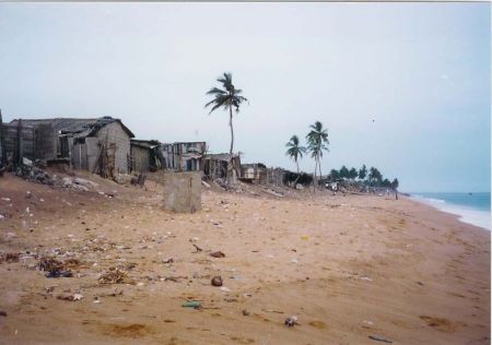 A la cote
Sean  Williams
28 Mar 2003