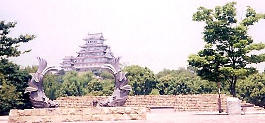 This was my bean area! We saw this castle everyday! I think I must have over 100 shots of it from different views - no worries they won't be posted.
Chad Kelland
01 Jun 2006
