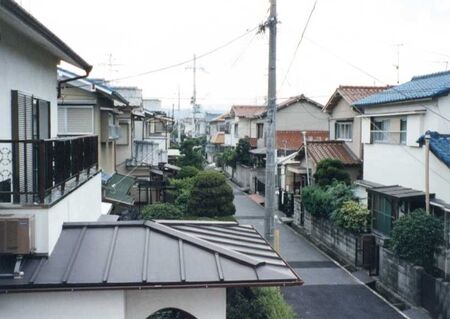 Just a nice picture of a neighborhood in Sakai.
Jason  Lethbridge
08 May 2006